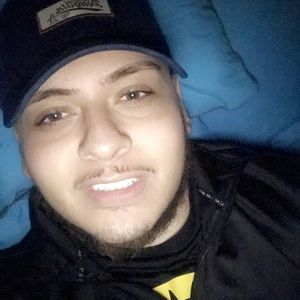 Meet your Posher, Emmanuel